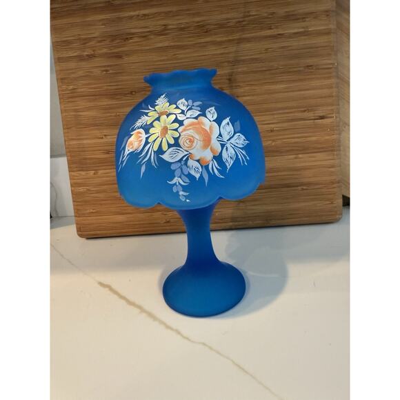 Vintage Westmoreland Glass Candle Lamp Unique Satin Blue with Daisy And Roses - Picture 9 of 9